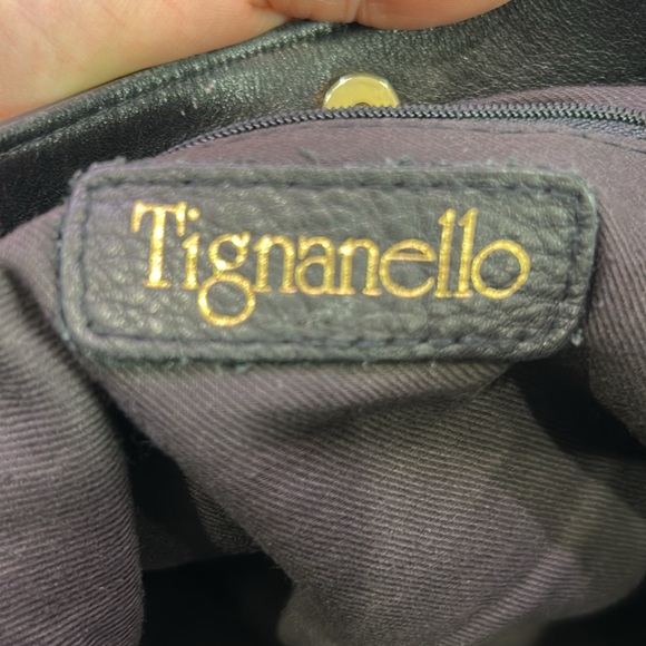black Tignanello all leather shoulder bag - Picture 4 of 12
